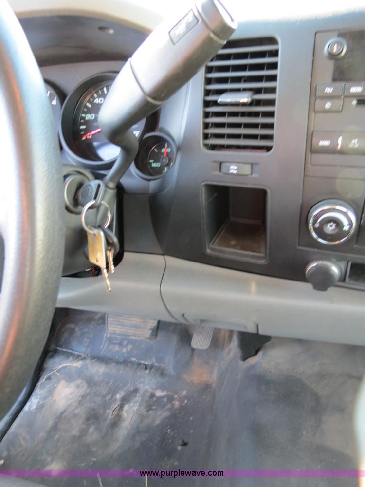 image for item F4373 2008 Chevrolet Silverado 1500 Ext. Cab pickup truck