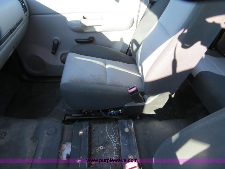 image for item F4373 2008 Chevrolet Silverado 1500 Ext. Cab pickup truck