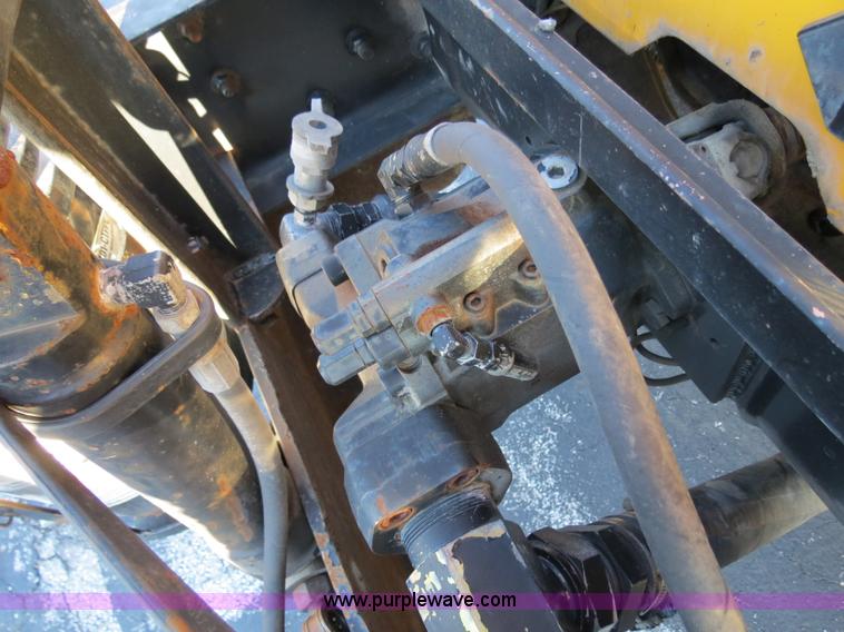 image for item F4377 2000 International 4900 dump truck