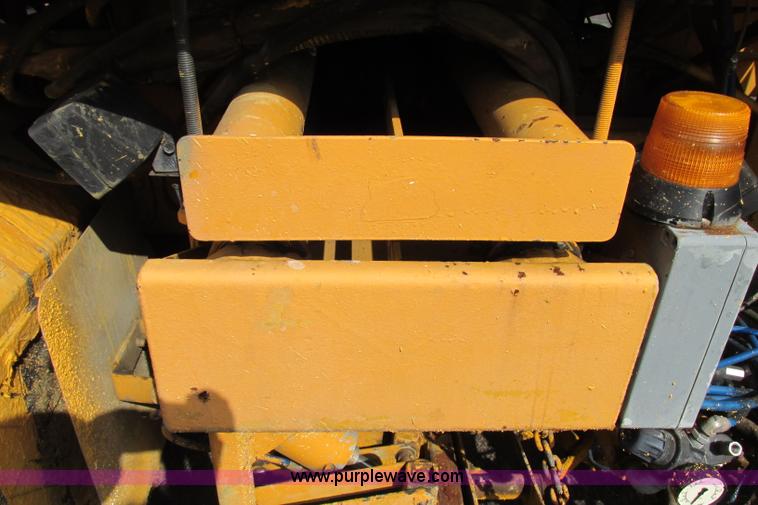 image for item F4803 1996 Ford low tilt cab paint striper truck