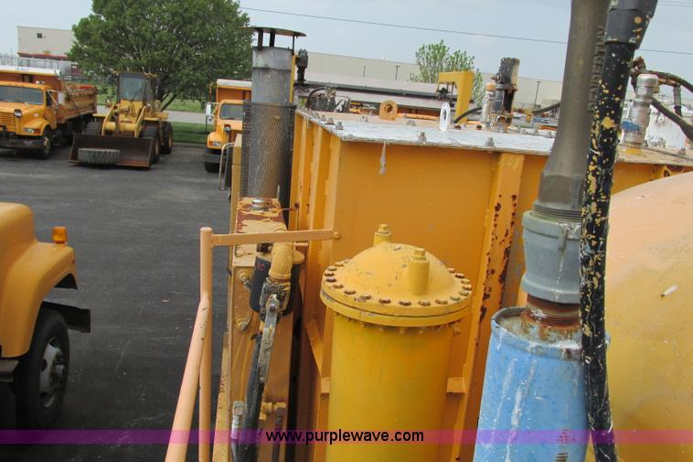 image for item F4803 1996 Ford low tilt cab paint striper truck