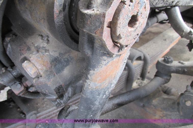 image for item F4804 2002 International F-2554 dump truck