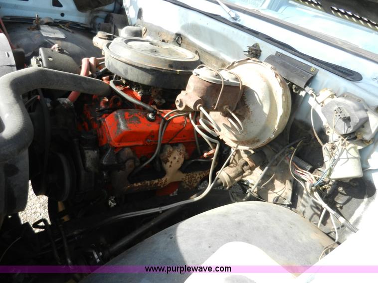 image for item A3900 1977 GMC Sierra Grande 25 flabed pickup truck