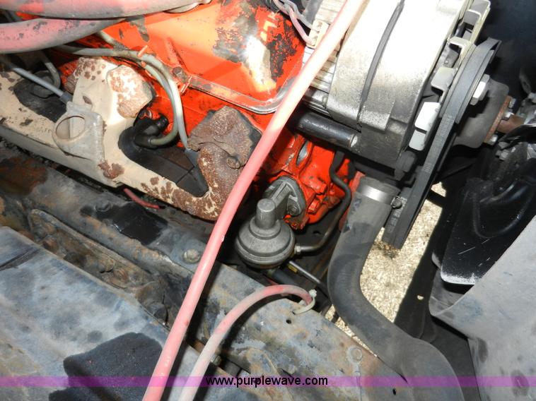 image for item A3900 1977 GMC Sierra Grande 25 flabed pickup truck