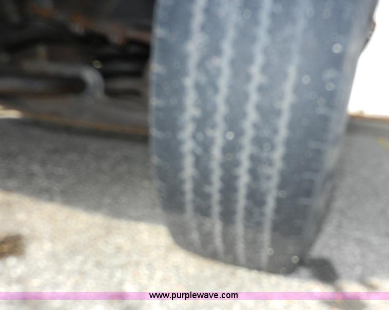 image for item A3900 1977 GMC Sierra Grande 25 flabed pickup truck