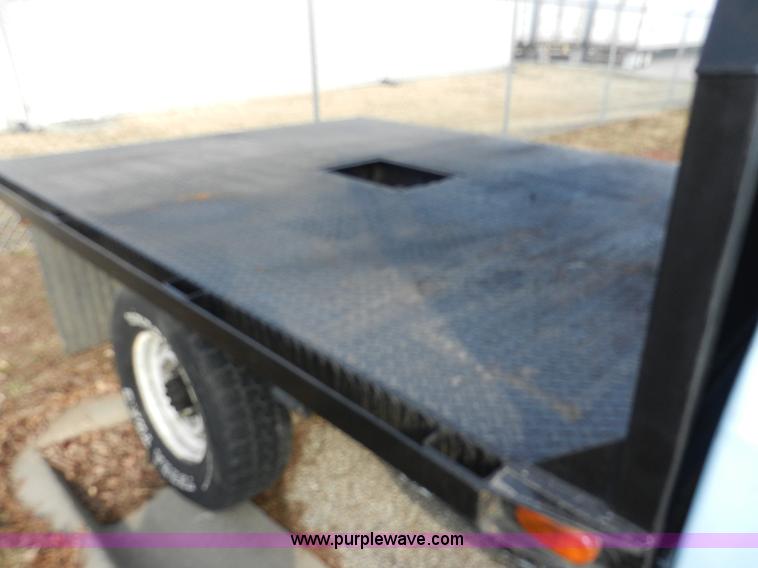 image for item A3900 1977 GMC Sierra Grande 25 flabed pickup truck