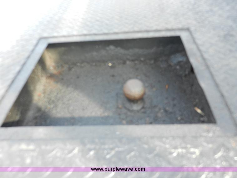 image for item A3900 1977 GMC Sierra Grande 25 flabed pickup truck