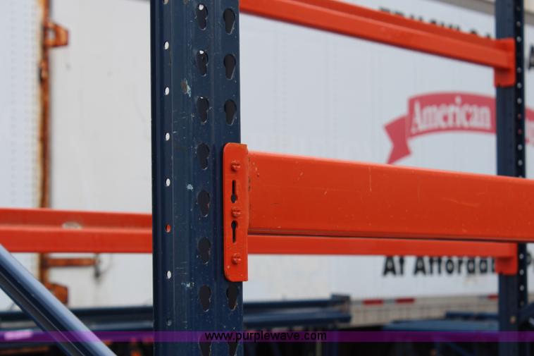 image for item AJ9577 Pallet racking
