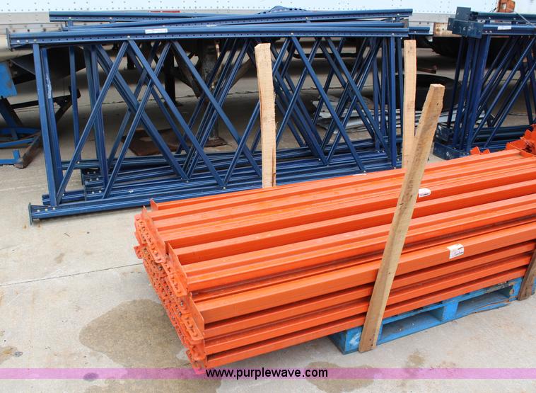 image for item AJ9577 Pallet racking