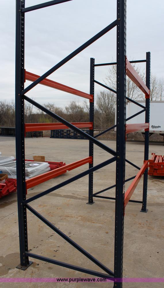 image for item AJ9578 Pallet racking