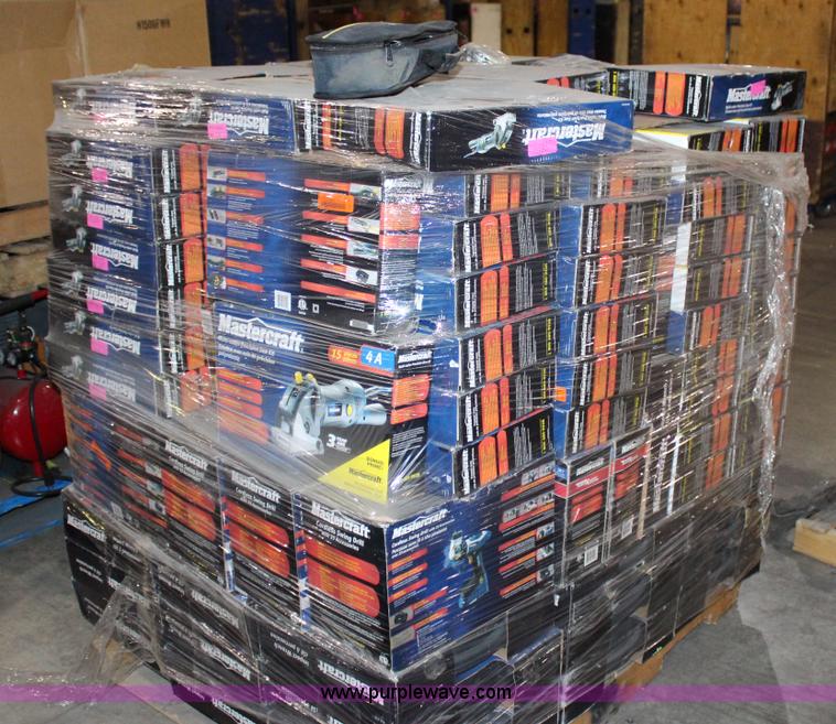 image for item AJ9726 (100) assorted power tools