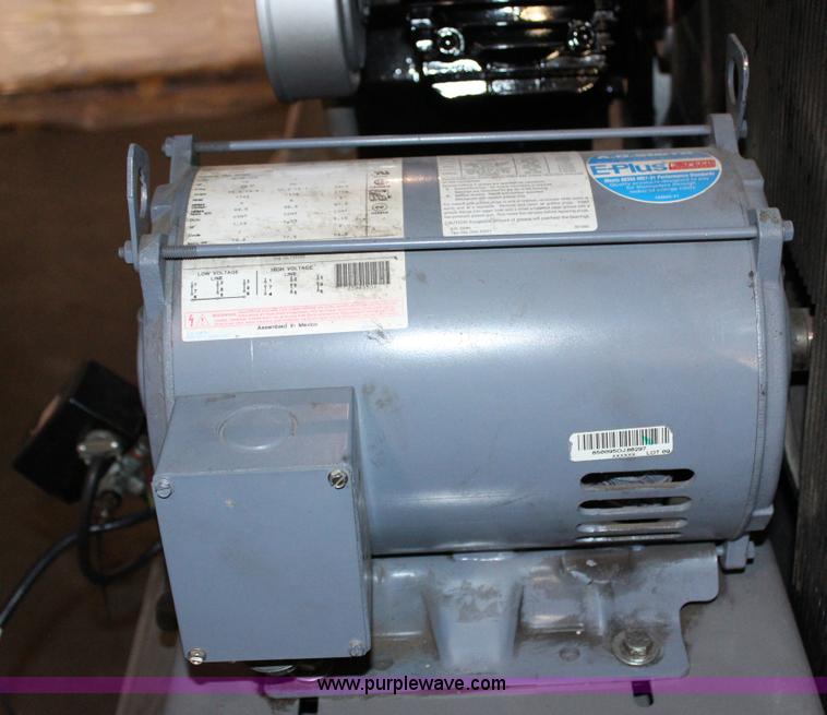 image for item AK9381 Industrial air compressor