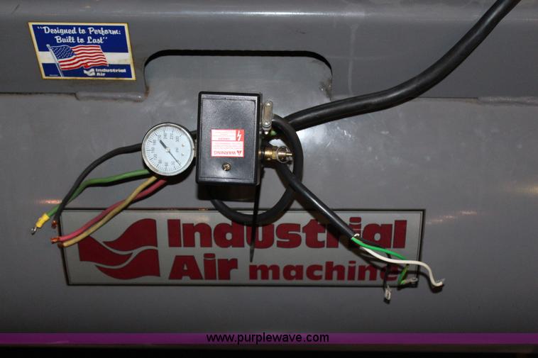 image for item AK9381 Industrial air compressor
