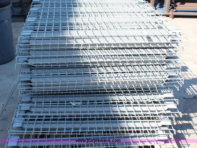 image for item AK9389 (18) pallet decking screens