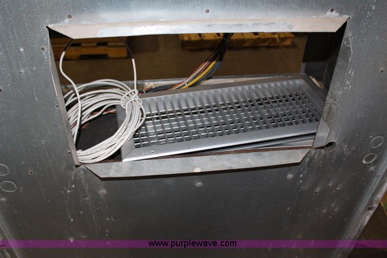 image for item AK9403 Marvair Compac I air conditioner and heater
