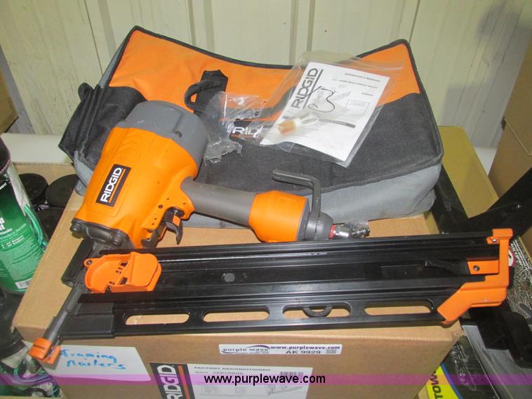 (2) Ridgid R350RHD round head framing nail guns in Spring Hill, KS