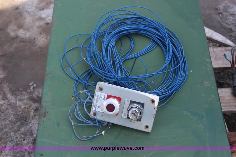 image for item G5352 SE Bright trash compactor