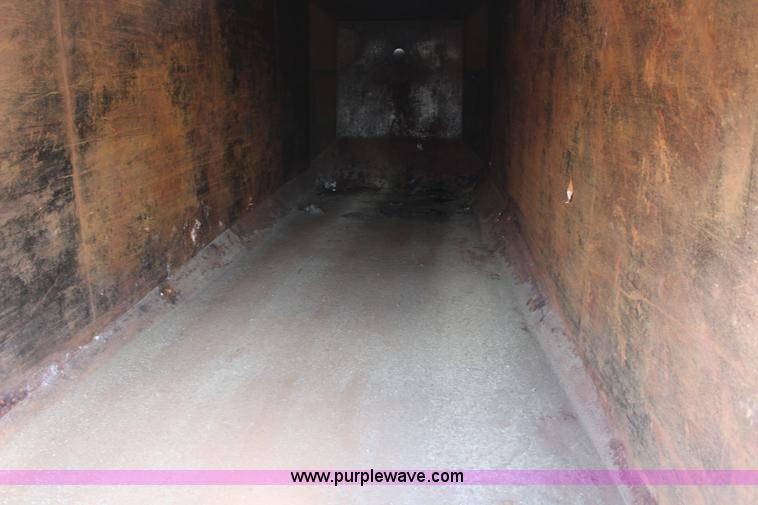 image for item G5352 SE Bright trash compactor