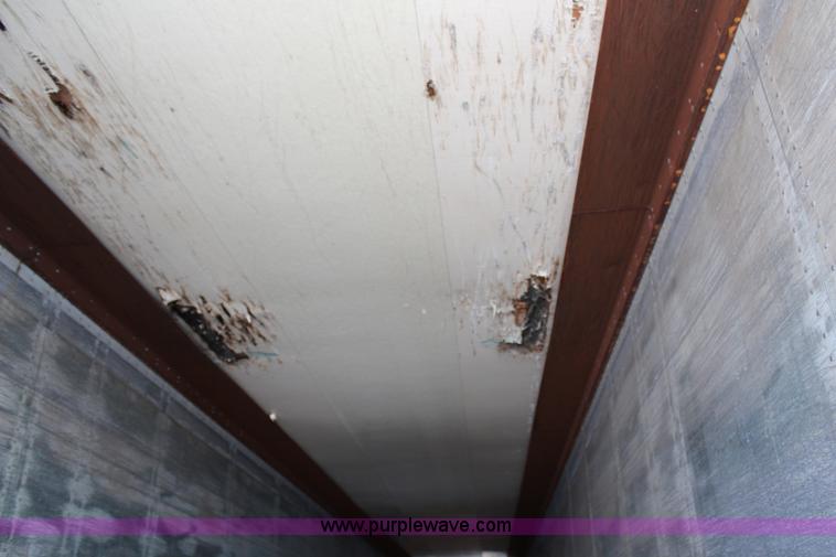 image for item G5368 1999 Wabash drop van trailer