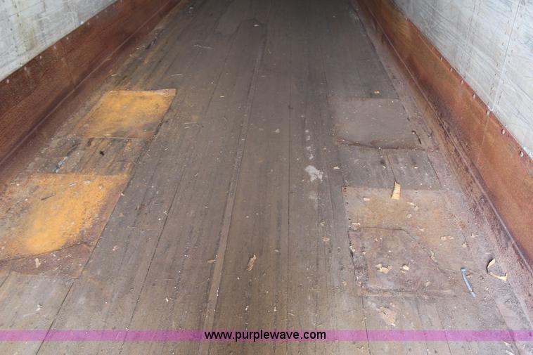 image for item G5368 1999 Wabash drop van trailer