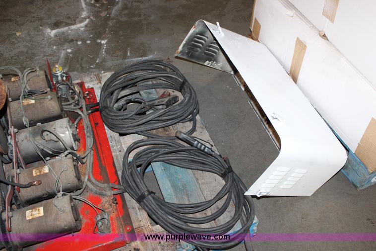 image for item V9731 Engine powered power unit