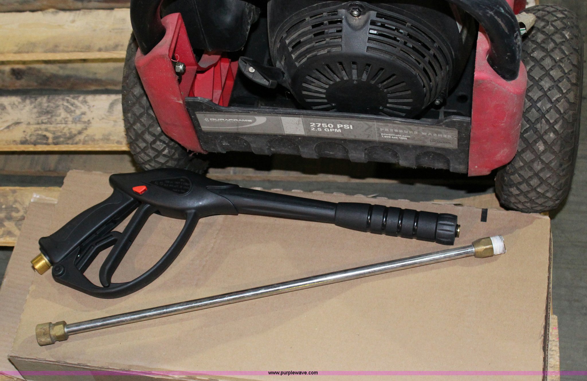 Coleman Powermate 2750 pressure washer in Spring Hill, KS Item AK9488