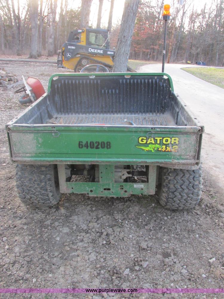 image for item AB9408 2000 John Deere Gator