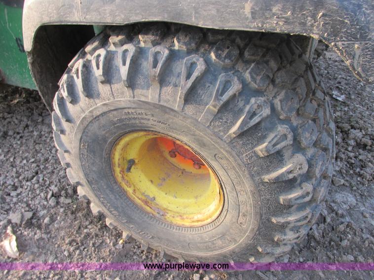 image for item AB9408 2000 John Deere Gator