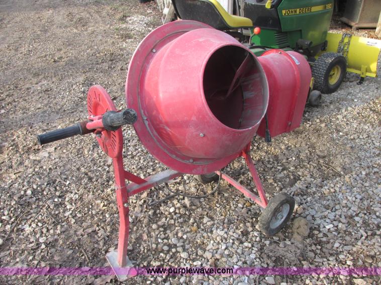 image for item AB9415 Central machinery mixer