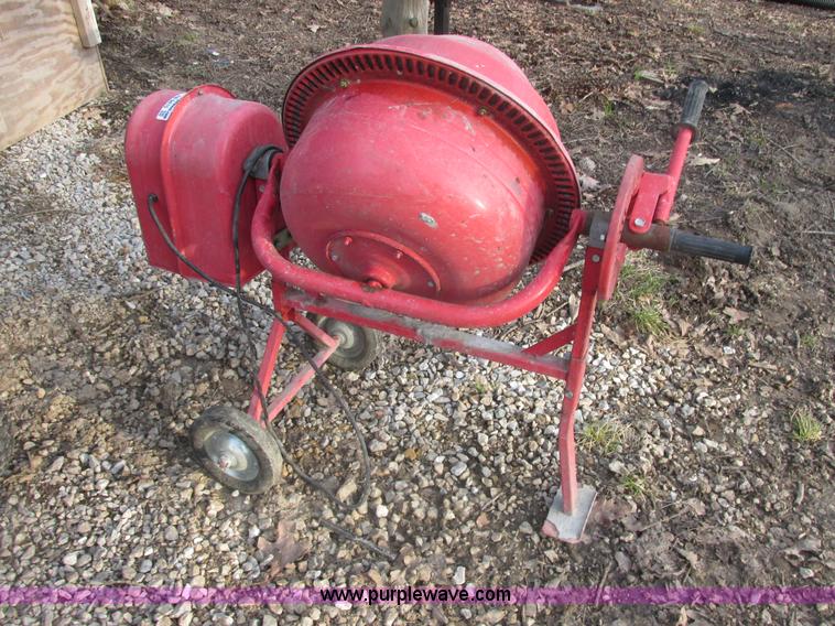 image for item AB9415 Central machinery mixer