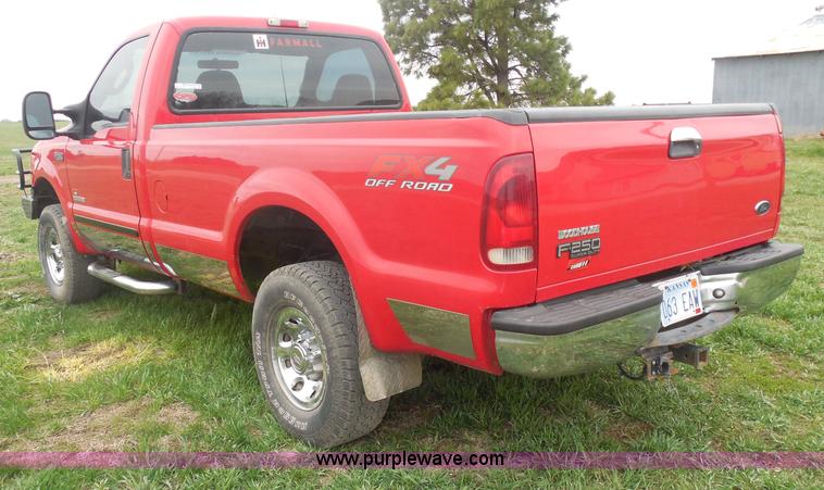 image for item AD9485 2003 Ford F250 XLT Super Duty pickup truck