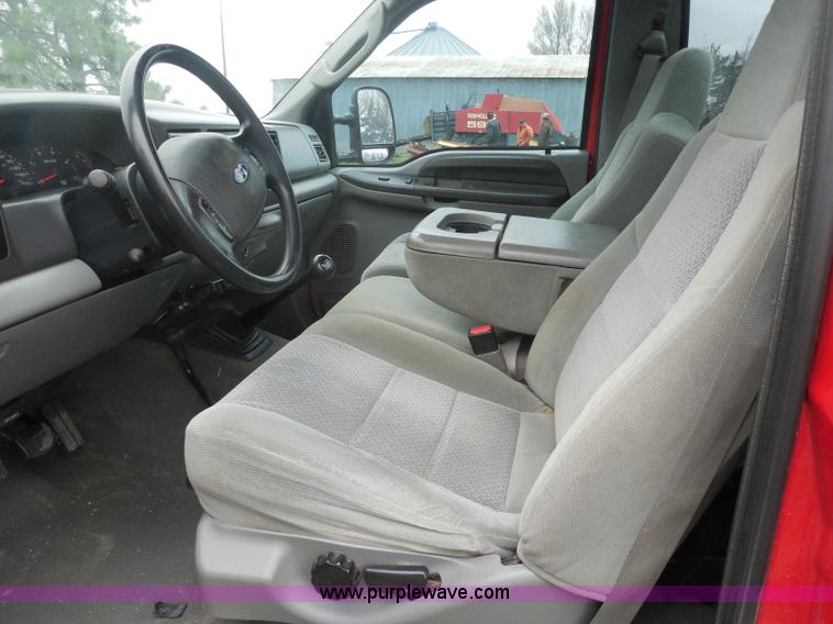 image for item AD9485 2003 Ford F250 XLT Super Duty pickup truck