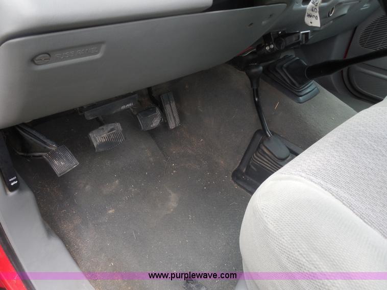 image for item AD9485 2003 Ford F250 XLT Super Duty pickup truck