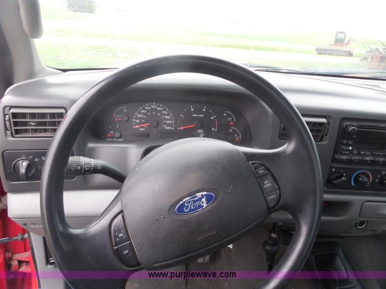 image for item AD9485 2003 Ford F250 XLT Super Duty pickup truck