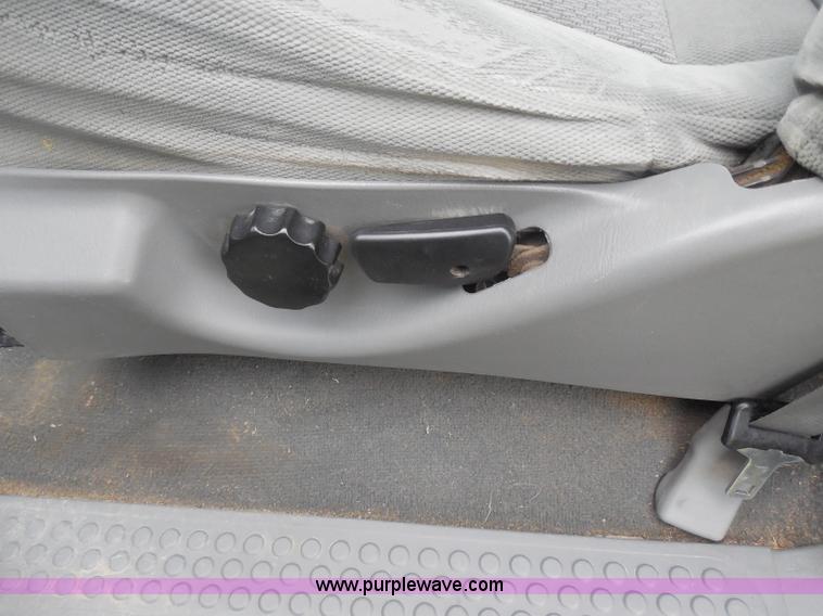 image for item AD9485 2003 Ford F250 XLT Super Duty pickup truck