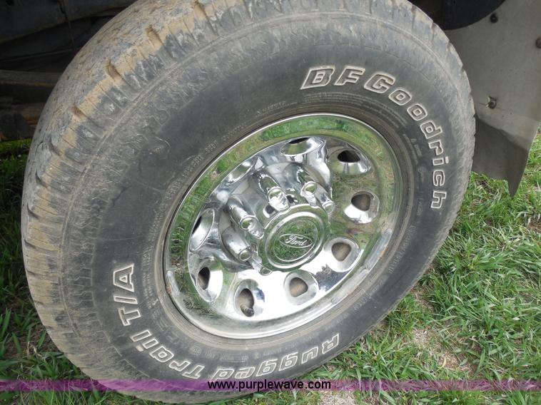 image for item AD9485 2003 Ford F250 XLT Super Duty pickup truck