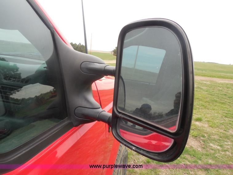 image for item AD9485 2003 Ford F250 XLT Super Duty pickup truck