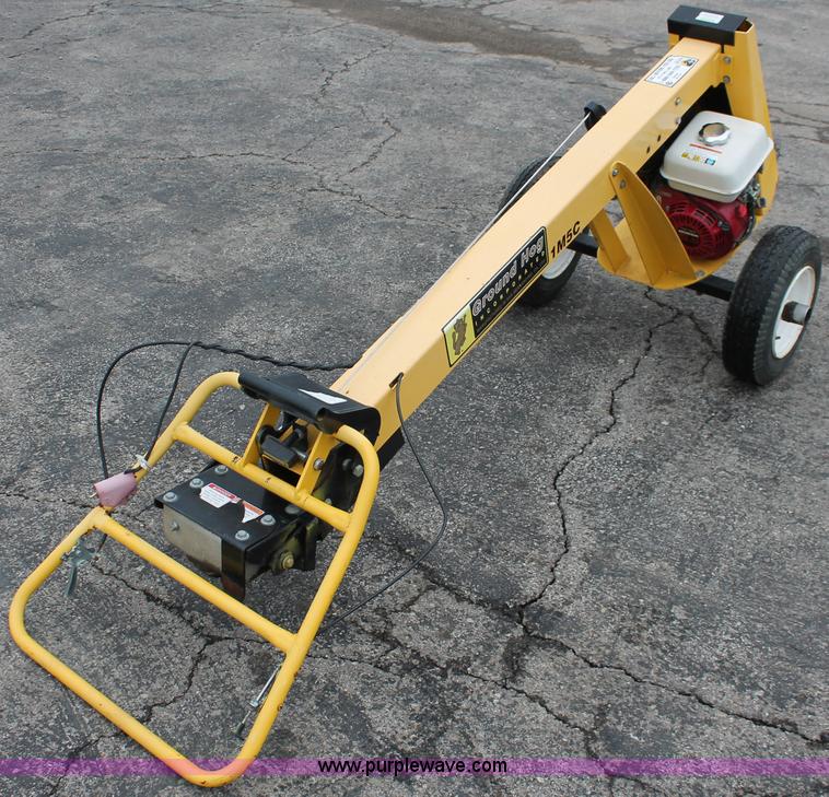 Groundhog 1M5C post hole digger in Paola, KS Item AH9177 sold