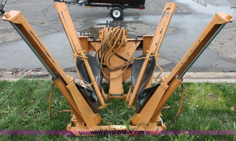 image for item AH9178 Vermeer TS20 tree spade