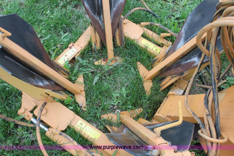 image for item AH9178 Vermeer TS20 tree spade