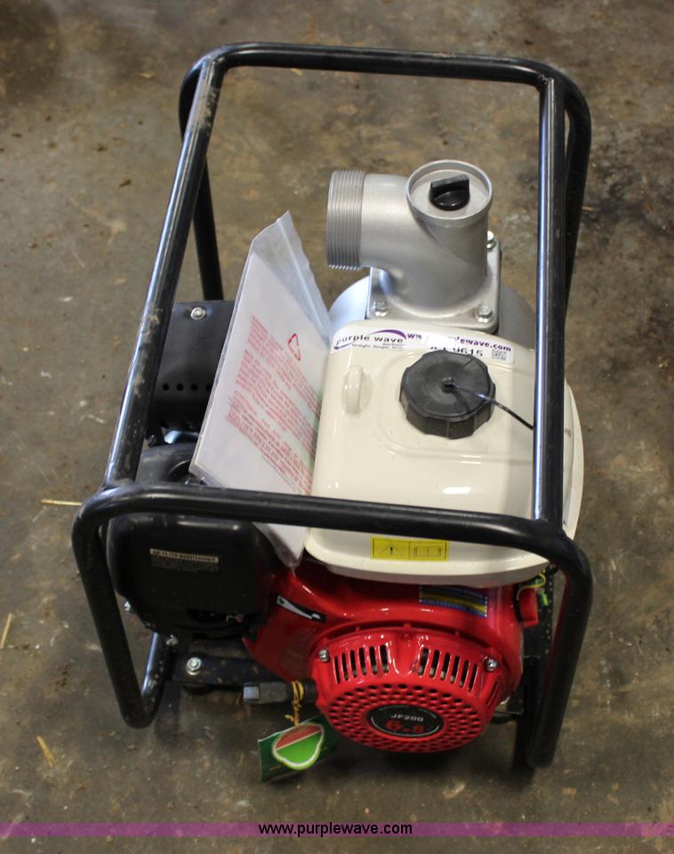 image for item AJ9615 Water pump