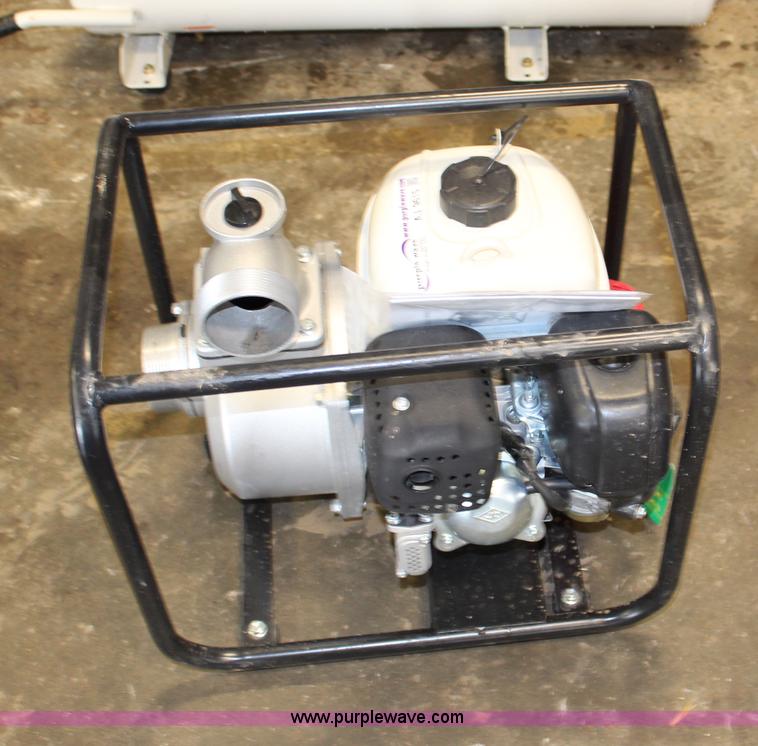 image for item AJ9615 Water pump