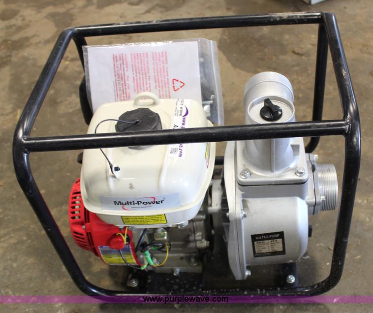 image for item AJ9615 Water pump