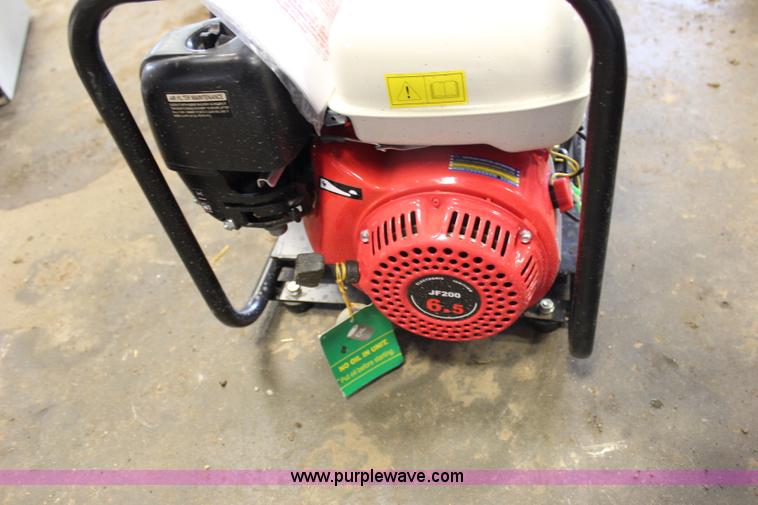 image for item AJ9615 Water pump