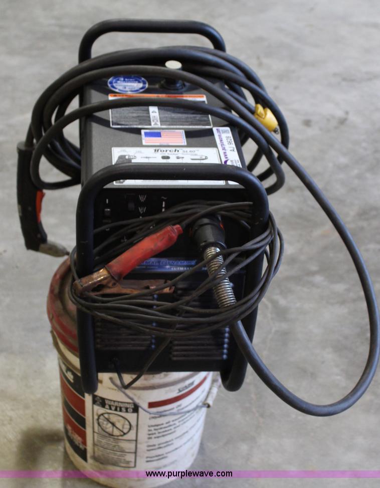 Thermal Dynamics Cutmaster 38 plasma cutter in Topeka, KS Item AJ9628