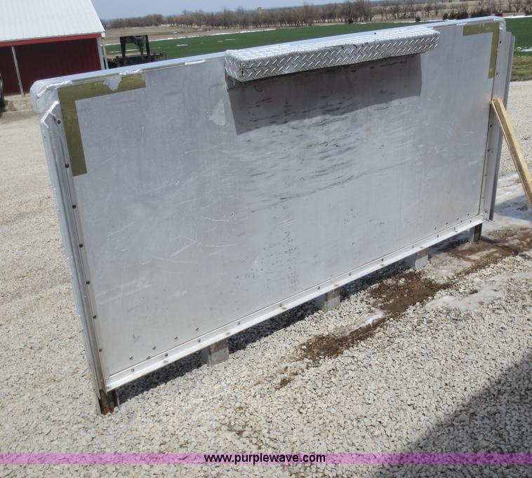 image for item AK9729 Aluminum semi headache rack