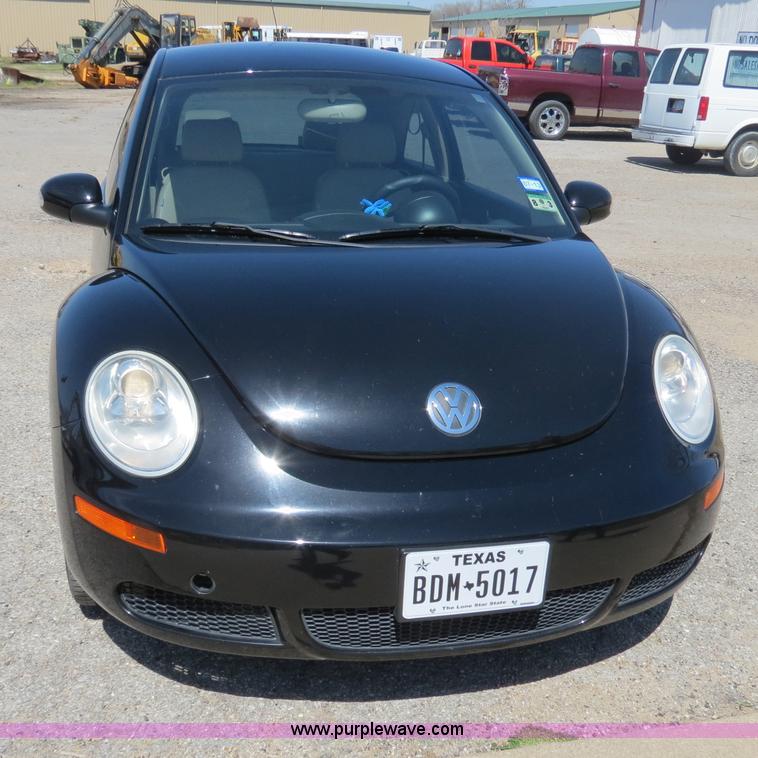image for item B4706 2008 Volkswagen New Beetle S