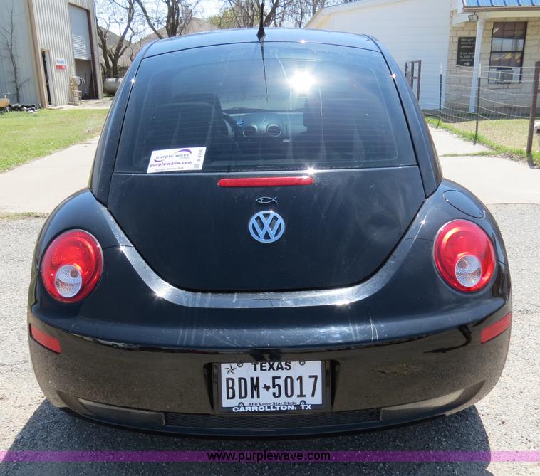 image for item B4706 2008 Volkswagen New Beetle S