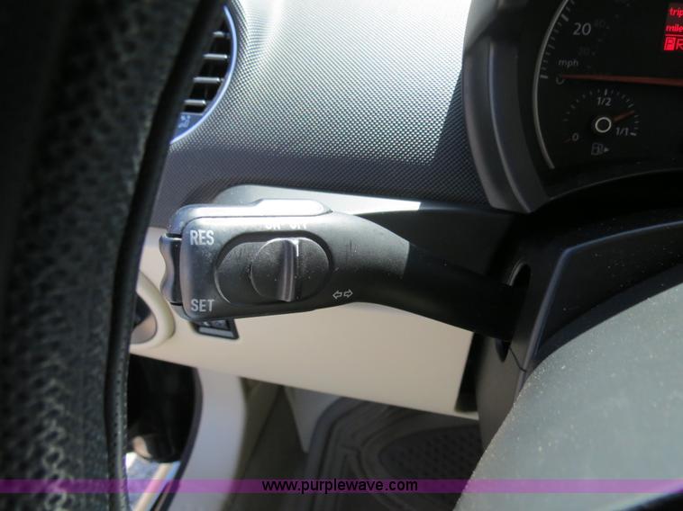 image for item B4706 2008 Volkswagen New Beetle S