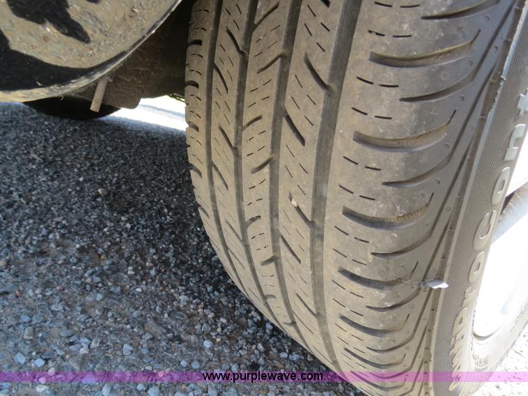 image for item B4706 2008 Volkswagen New Beetle S